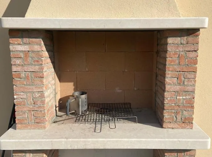 Mirella Capoliveri (Isola d'Elba)