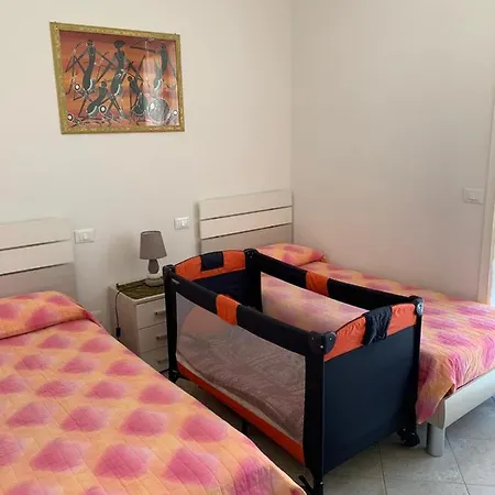 Mirella Capoliveri (Isola d'Elba)