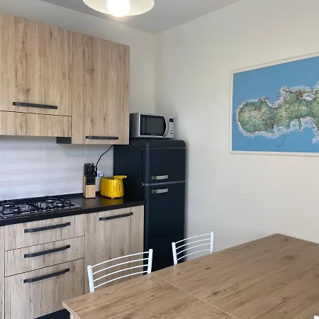 Mirella Capoliveri (Isola d'Elba)