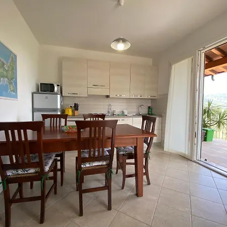 Mirella Capoliveri (Isola d'Elba)