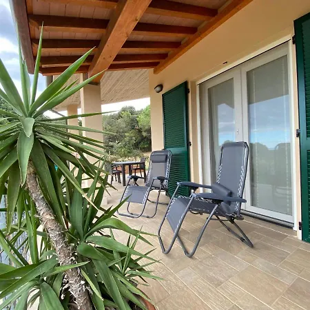 Mirella Capoliveri (Isola d'Elba)