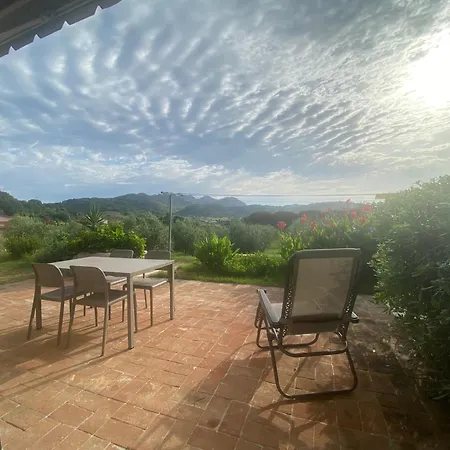 Mirella Capoliveri (Isola d'Elba)