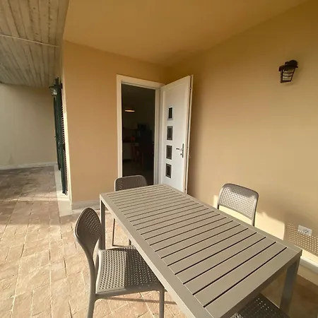 Apartment Mirella *
